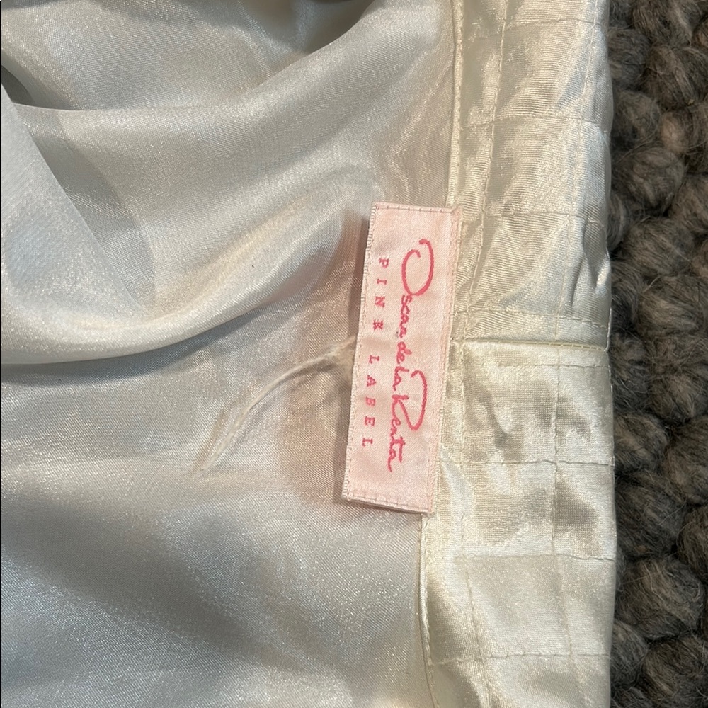 Oscar De La Renta Pink Label Cream Satin Robe One Size Fits All - Picture 9 of 13